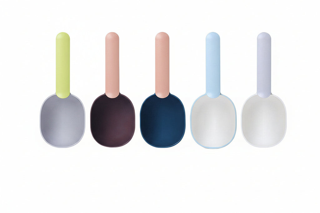 Pet food spoon